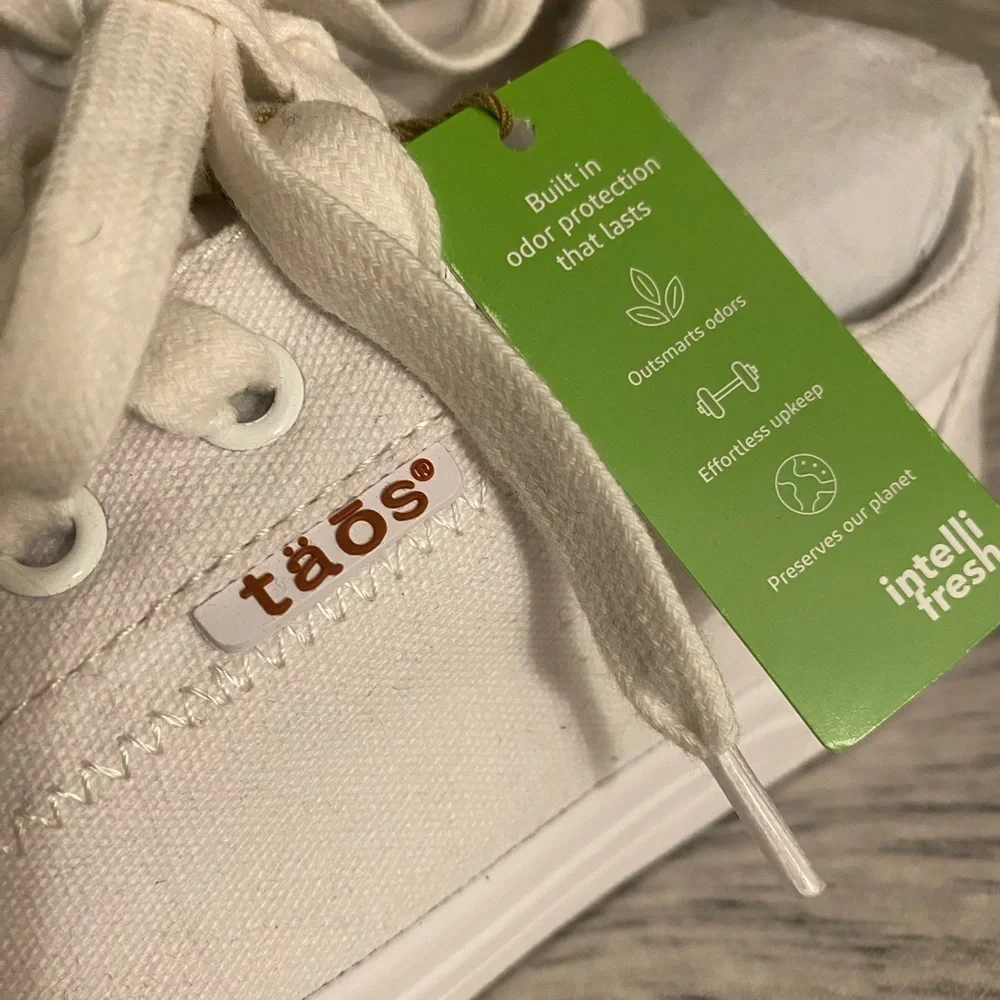 Taos | Women’s White Canvas Sneakers [NWT!] - Picture 5 of 7